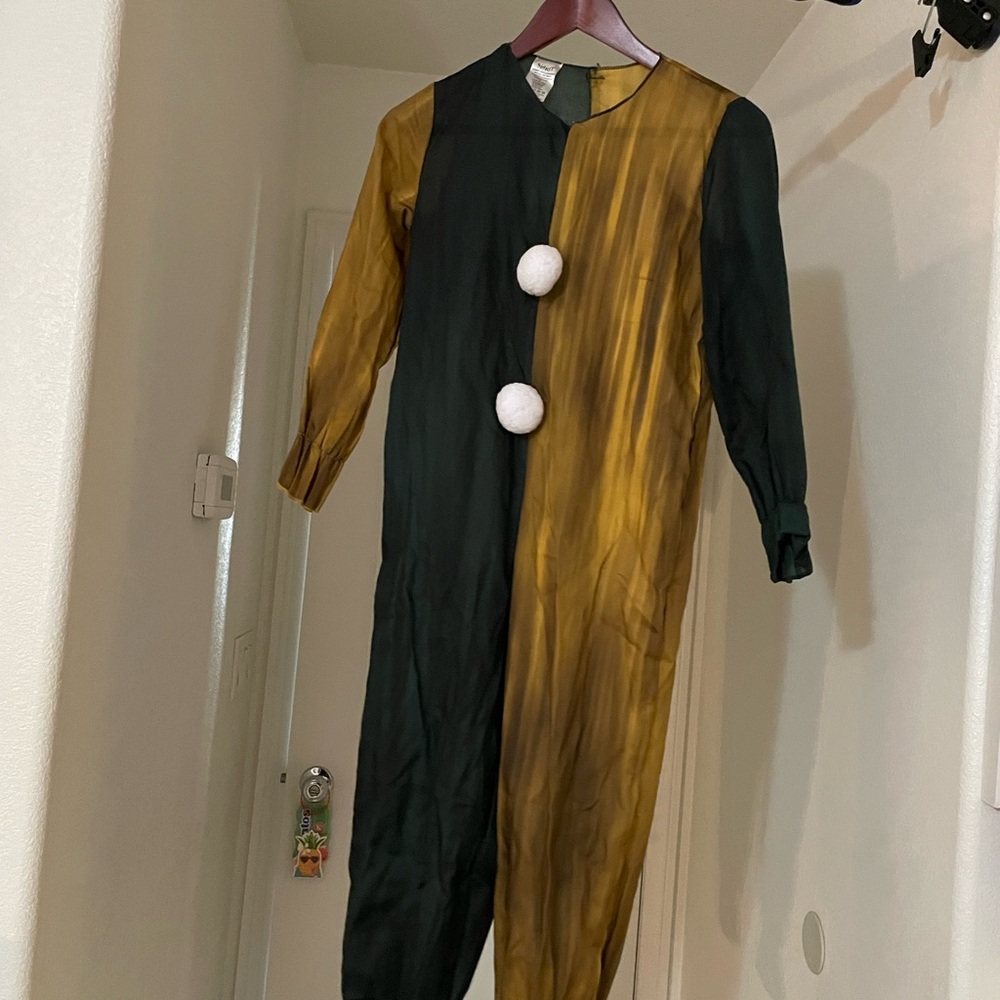 Spirit Halloween Kids’ Costume Circus Clown